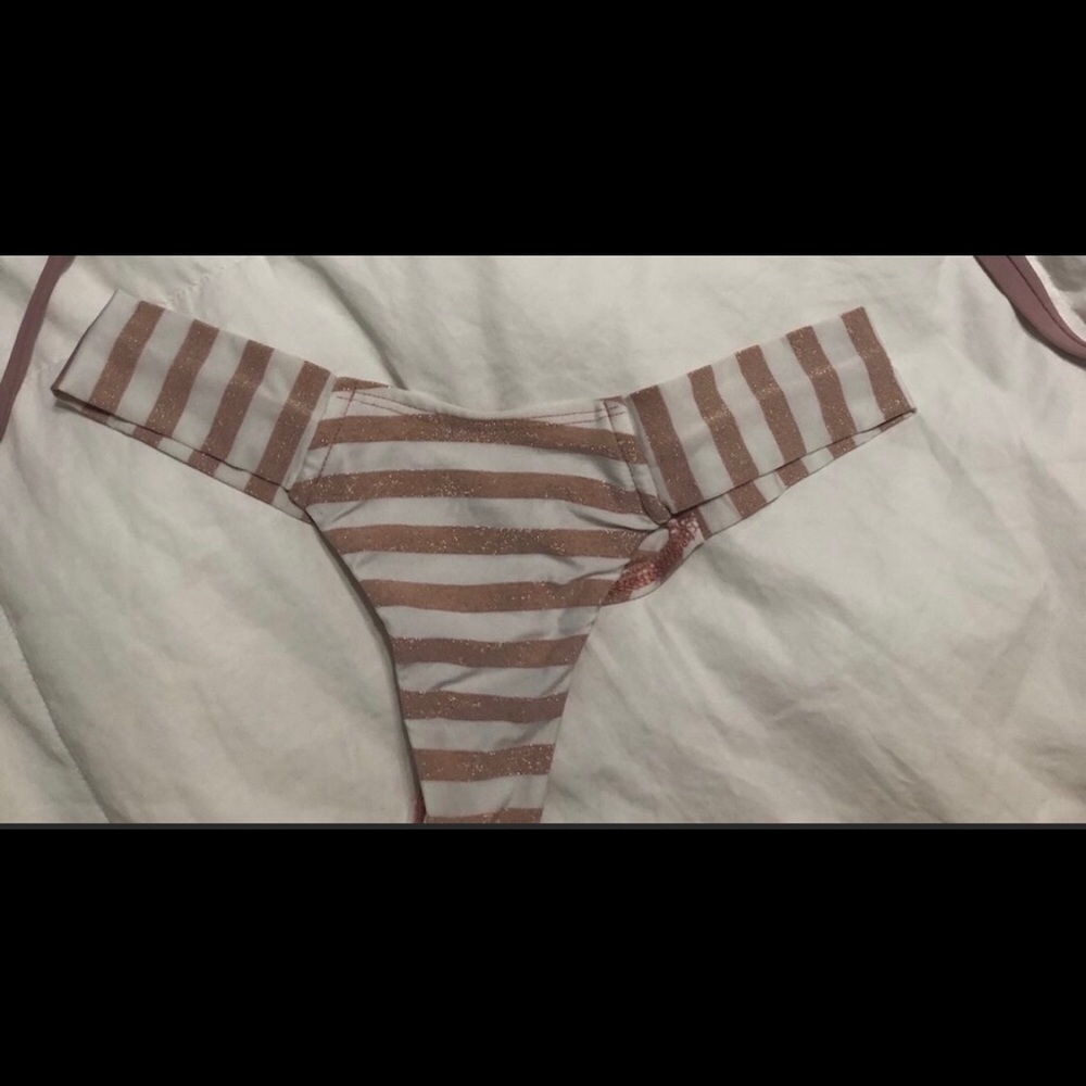 Montce uno pink stripe bottoms